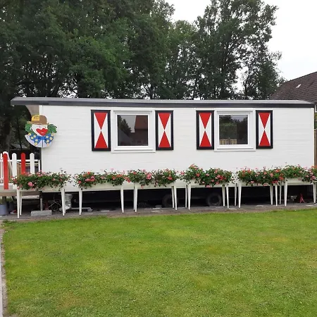 Pipowagen Πανσιόν *